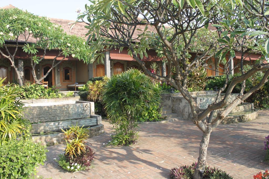 Zen Resort Bali Seririt  Exterior photo